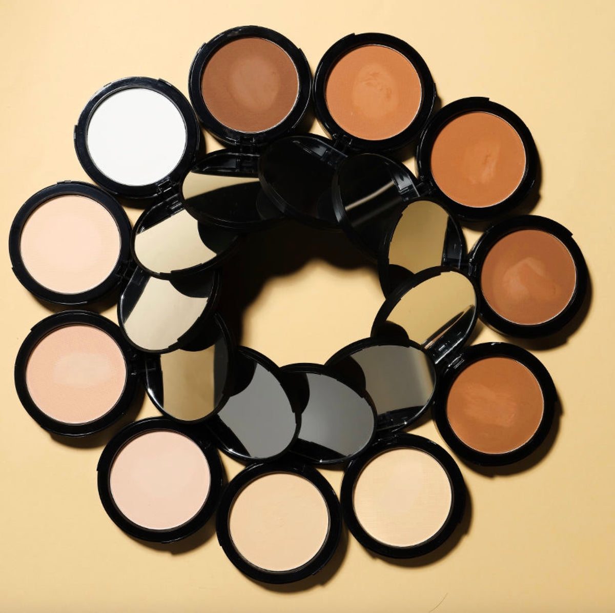 Portable Translucent Finishing Powder